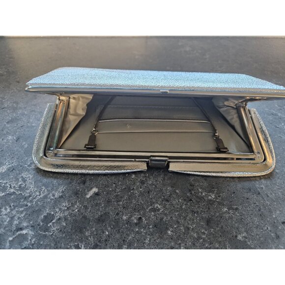 1950s-60s Silver Lame Evening Clutch Bag 9.5" x 5.5" With Metal Chain - Picture 9 of 10